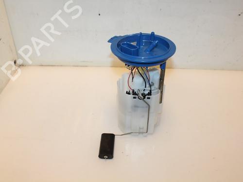 Used Fuel pump SKODA FABIA III Estate (NJ5) 1.2 TSI (90 hp) 15319513