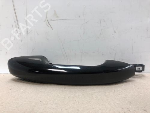 Used Front right exterior door handle Front right exterior door handle 37213724 37213724