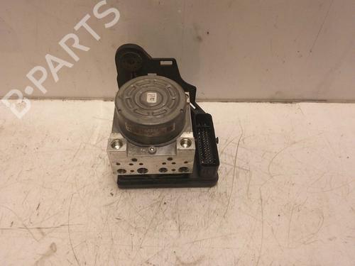 Used ABS pump VW TOURAN (5T1) 2.0 TDI (150 hp) 15338981