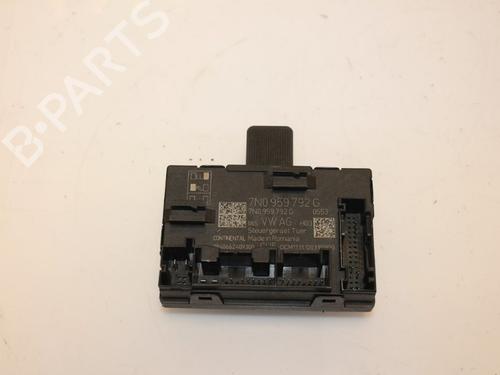 Used Electronic module Electronic module 15322758 15322758