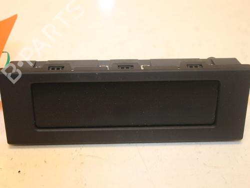 Used Display monitor Display monitor 15316136 15316136