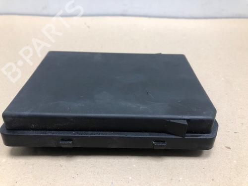 Fuse box RENAULT ZOE Hatchback Van (BFM_) Electric (BFMC, BFMD) | BP37212052E1 - Image 2