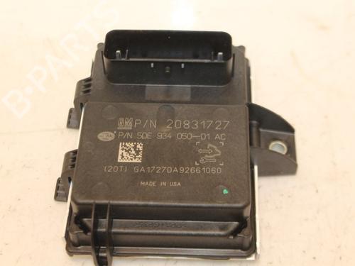 control-unit-opel-astra-j-p10-16-68-2009-2010-2011-2012-2013-2014-2015-2016-15334980 main image