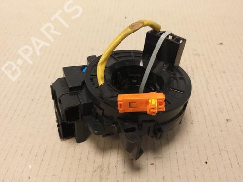 Used Squib airbag TOYOTA YARIS (_P9_) 1.3 VVT-i (SCP90_, SCP90R) (87 hp) 15339836