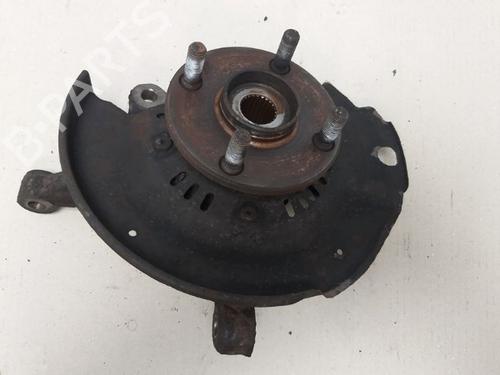 Right front steering knuckle TOYOTA YARIS (_P1_) 1.0 (SCP10_, SCP10R) | BP15532628M26 