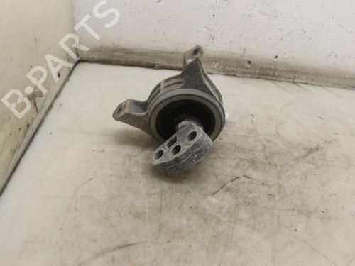Used Engine mount Engine mount 15301626 15301626