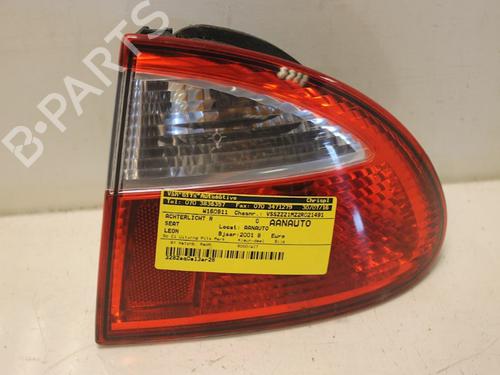 Used Right taillight Right taillight 15316433 15316433