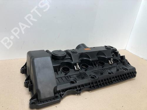 Used Valve cover Valve cover 15538073 15538073