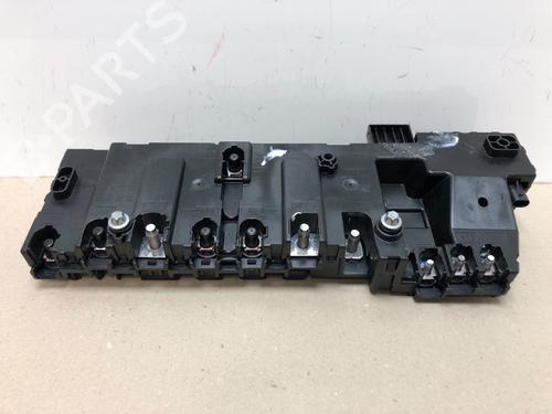 Used Fuse box Fuse box 37208807 37208807
