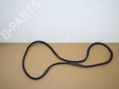 bootlid-panel-vw-t-roc-a11-d11-20-tdi-4motion-2017-15332851 main image