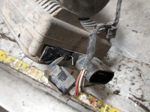 Used Steering rack Steering rack 37203785 37203785