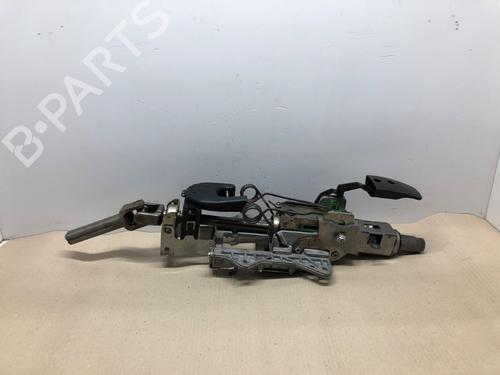 Used Steering column Steering column 16065233 16065233