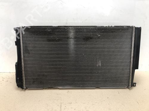 Used Water radiator Water radiator 21819774 21819774