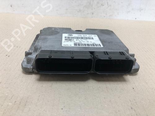 Used Engine control unit (ECU) VW POLO (9N_, 9A_) 1.4 16V (75 hp) 15536159