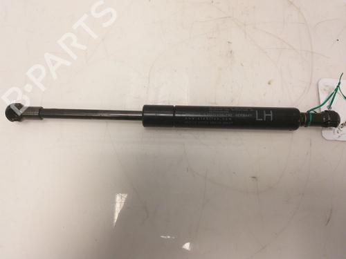 Other VOLVO V70 III (135) D3 31335795