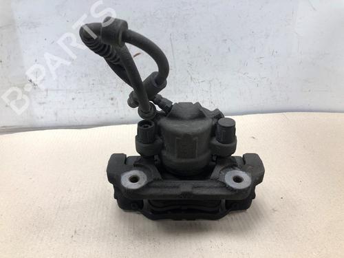 Used Right front brake caliper Right front brake caliper 37205172 37205172
