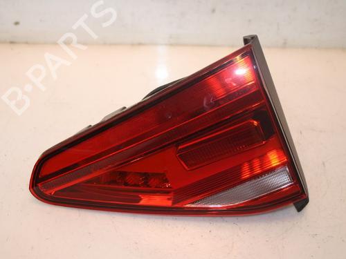 right-taillight-vw-touran-5t1-16-tdi-5ta945094d-2015-15332559 main image