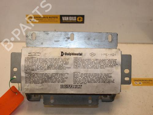 Used Passenger airbag RENAULT MODUS / GRAND MODUS (F/JP0_) 1.2 (FP0C, FP0K, FP0P) (65 hp) 15313395