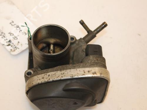 Used Throttle body SKODA FABIA I Combi (6Y5) 1.4 (68 hp) 15324741