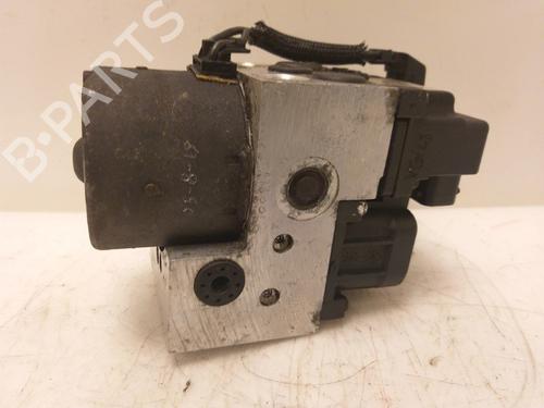 Used ABS pump RENAULT ESPACE III (JE0_) 3.0 V6 24V (JE0G, JE0R) (190 hp) 15298585
