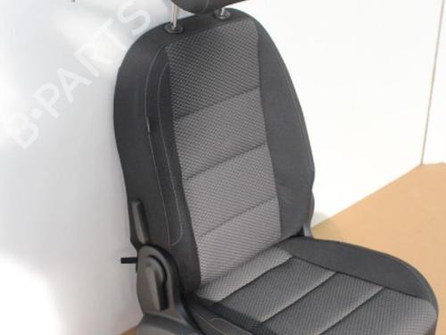 Right front seat VW TOURAN (5T1) 1.6 TDI | BP37204820C16 - Image 2