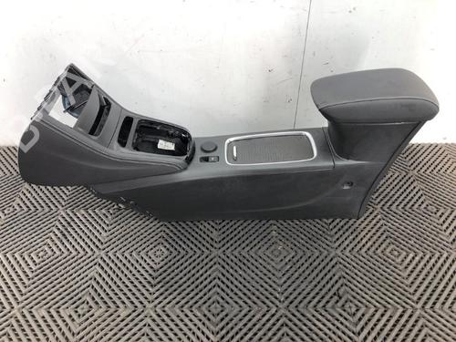 Used Middle console Middle console 37206509 37206509