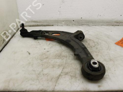 Venstre fortil bærearm FIAT PUNTO (188_) 1.2 60 (188.030, .050, .130, .150, .230, .250) (60 hp) 17646696