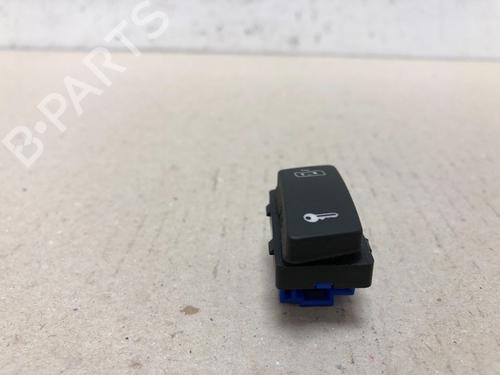 Used Switch VW CADDY III Box Body/MPV (2KA, 2KH, 2CA, 2CH) 2.0 SDI (70 hp) 15536962