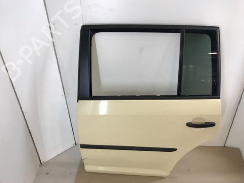 Used Left rear door Left rear door 18834824 18834824