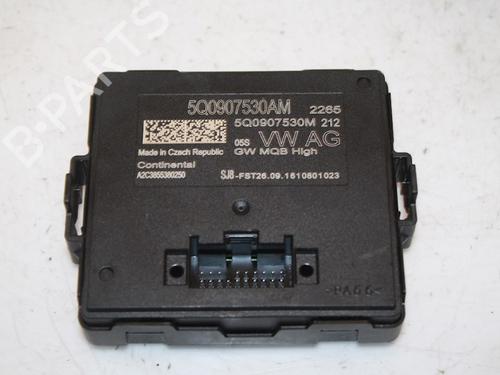 Used Electronic module VW TOURAN (5T1) 2.0 TDI (150 hp) 15333547