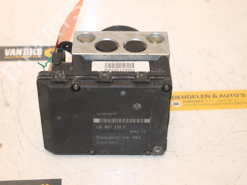 Used ABS pump SEAT TOLEDO II (1M2) 1.6 (100 hp) 15313071