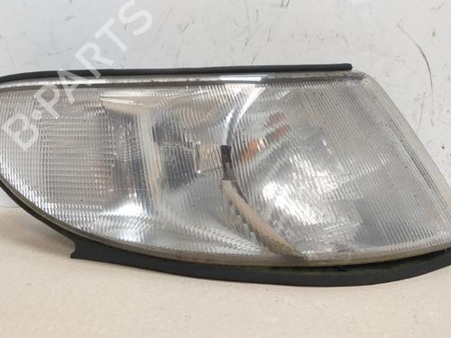 Blinklys foran høyre SAAB 9-3 (YS3D) 2.0 i (131 hp) 15533023