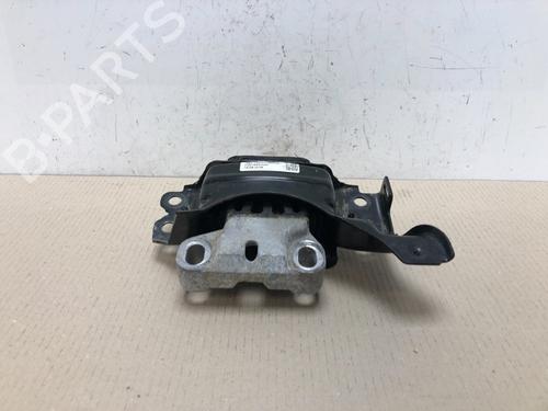 Used Gearbox mount Gearbox mount 17807213 17807213