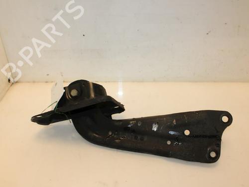Used Left rear suspension arm Left rear suspension arm 15323742 15323742