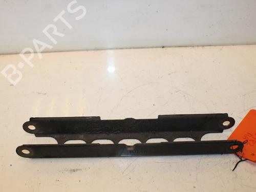 right-rear-suspension-arm-bmw-3-e90-318-d-33326763477-2004-2005-2006-2007-2008-2009-2010-2011-2012-15316369 main image