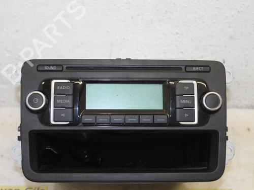 Used Radio Radio 15305758 15305758