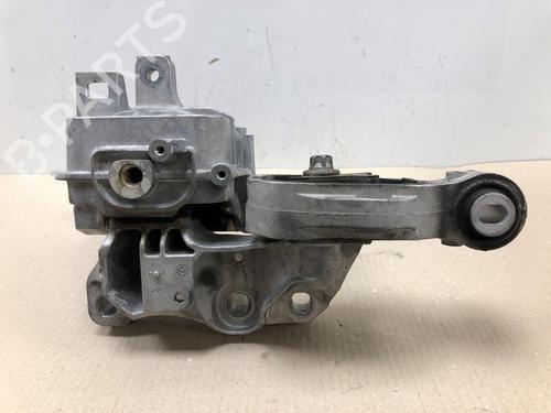 engine-mount-mercedes-benz-b-class-sports-tourer-w247-2018-37209816 main image