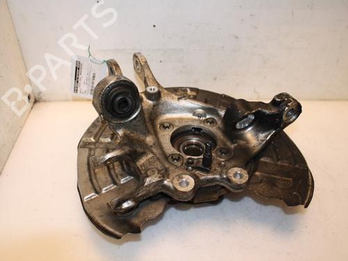 Used Left rear steering knuckle BMW 3 (F30, F80) M3 Competition (450 hp) 15332029