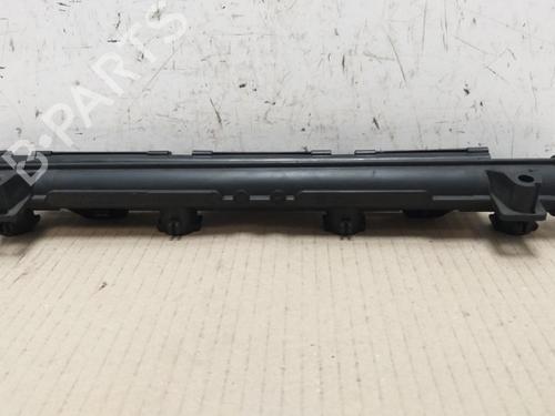 Used Injection rail Injection rail 15533038 15533038