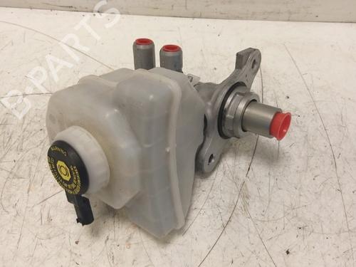 Used Brake master cylinder Brake master cylinder 24236745 24236745
