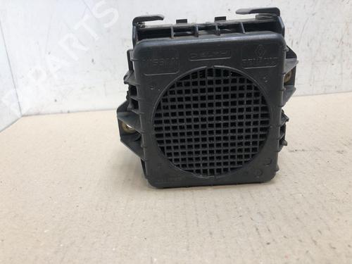 Used Horn RENAULT ZOE Hatchback Van (BFM_) Electric (BFME) (92 hp) 15345011