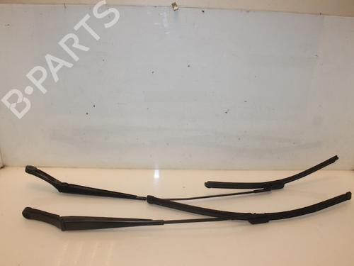 Used Front windshield wiper arm Front windshield wiper arm 37209194 37209194