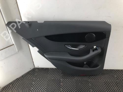 Bageste venstre beklædning Bageste venstre beklædning MERCEDES-BENZ C-CLASS (W205) C 300 EQ Boost (205.083) (258 hp) 37213801 37213801