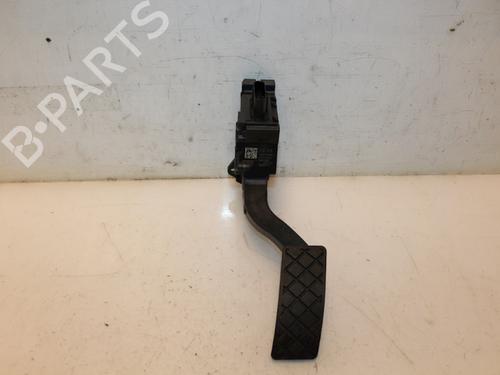 Used Pedal Pedal 15333836 15333836
