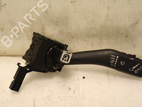 Used Steering column stalk VW GOLF VI (5K1) 2.0 TDI (110 hp) 15336164