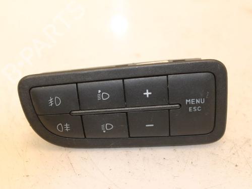 Used Switch FIAT GRANDE PUNTO (199_) 1.4 (199AXB11, 199AXB1A, 199BXB1A, 199AXL1A) (77 hp) 15329865