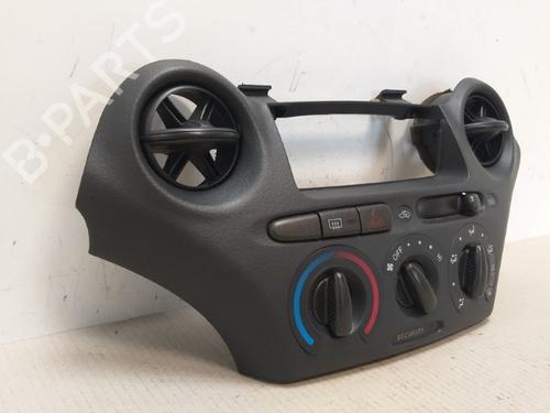Climate control TOYOTA YARIS (_P1_) 1.0 (SCP10_, SCP10R) | BP15532538I5 