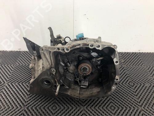 gearbox-renault-clio-iii-br01-cr01-2005-2006-2007-2008-2009-2010-2011-2012-2013-2014-37214887 main image
