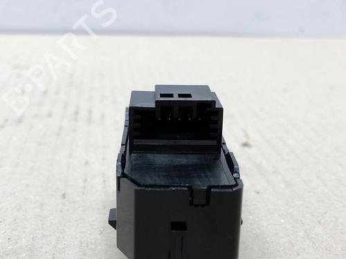 Switch POLESTAR POLESTAR 2 (534) EV | BP16296597I30 - Image 6