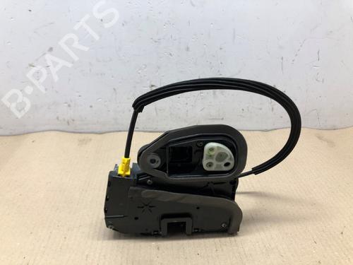 front-right-lock-opel-astra-k-b16-2015-2016-2017-2018-2019-2020-2021-2022-37213044 main image